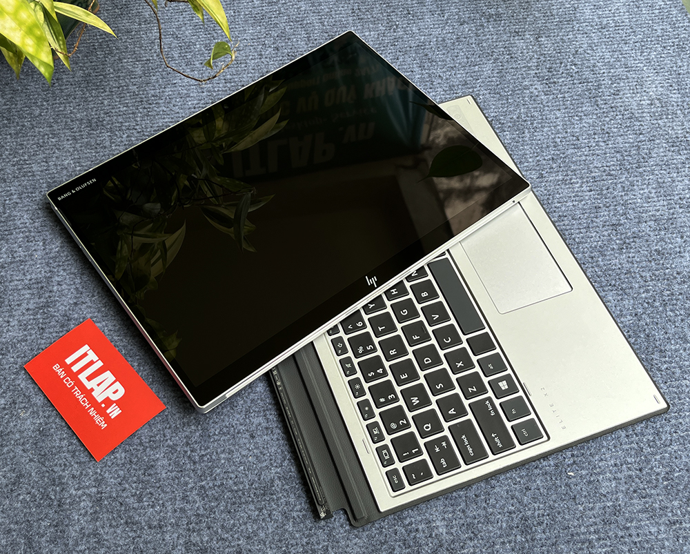 Laptop Tablet HP Elite x2 G8