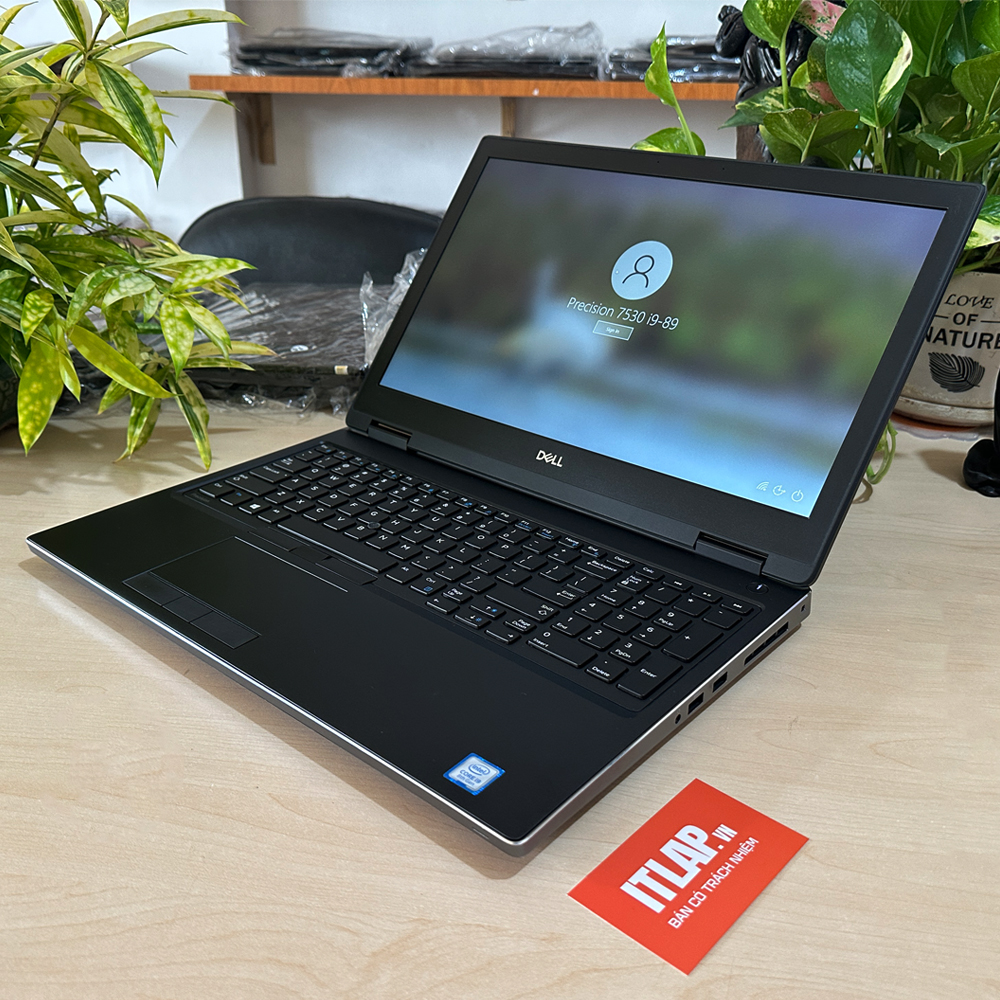 Laptop Dell Precision 7530 i9-8950HK Nvidia quadro P1000 Laptop Dell Precision 7530 i9-8950HK Nvidia quadro P1000