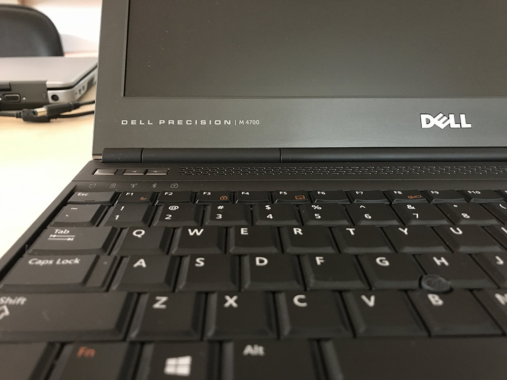 Dell xách tay Precision M4700 