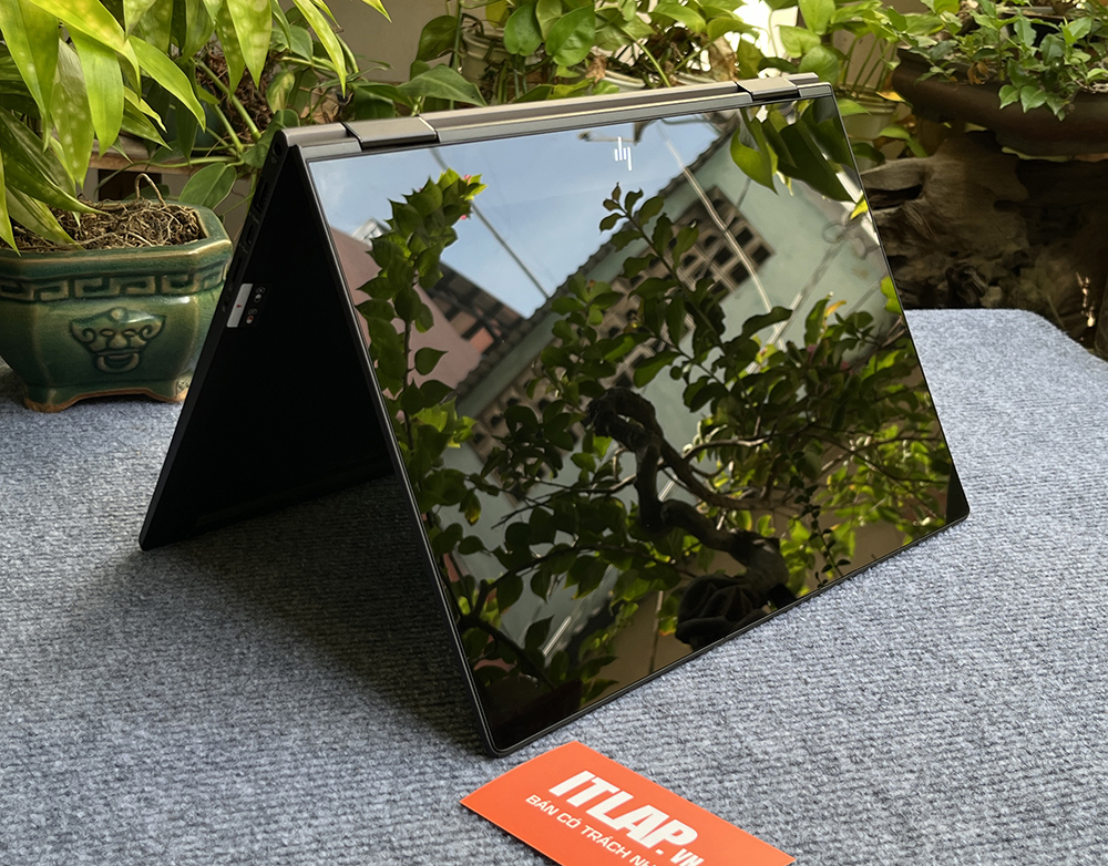 Laptop HP ENVY 13-ar0000 x360 