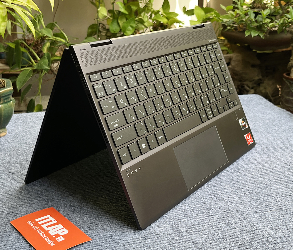 Laptop HP ENVY 13-ar0000 x360 