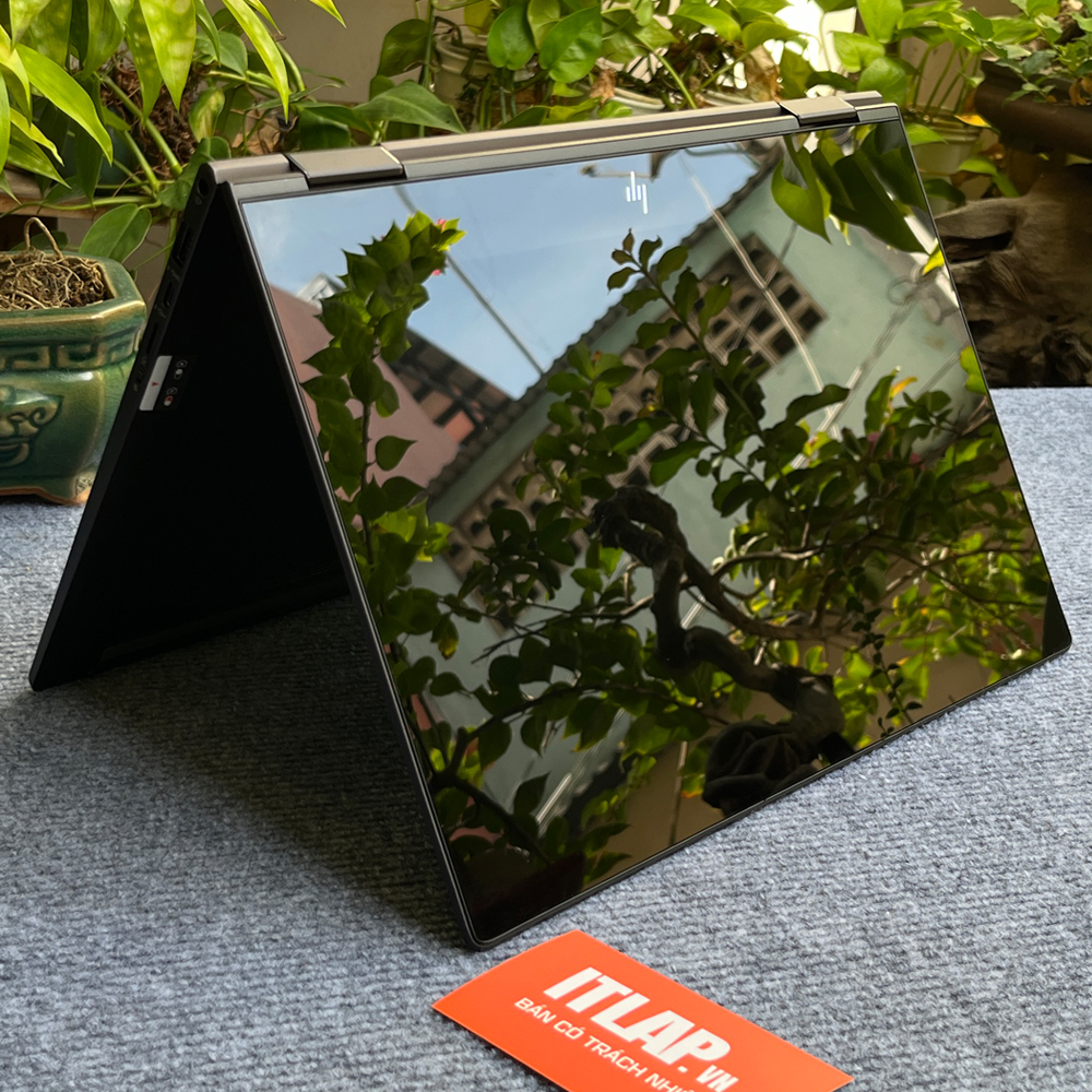 Laptop HP Envy x360 Convertible 13 AMD Ryzen 5 35000U