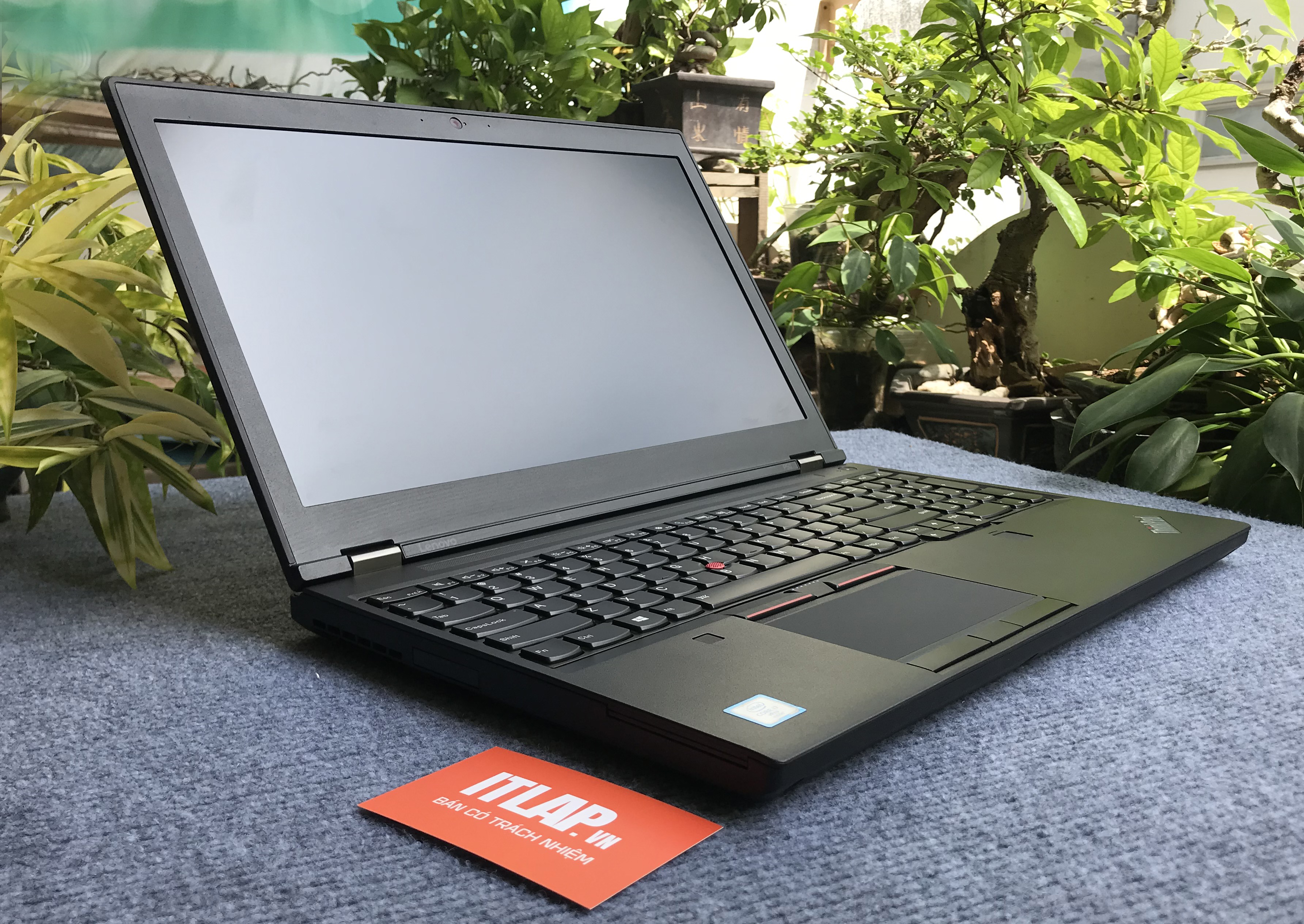 LENOVO THINKPAD P50