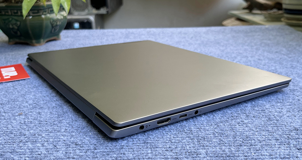 Lenovo Ideapad S540
