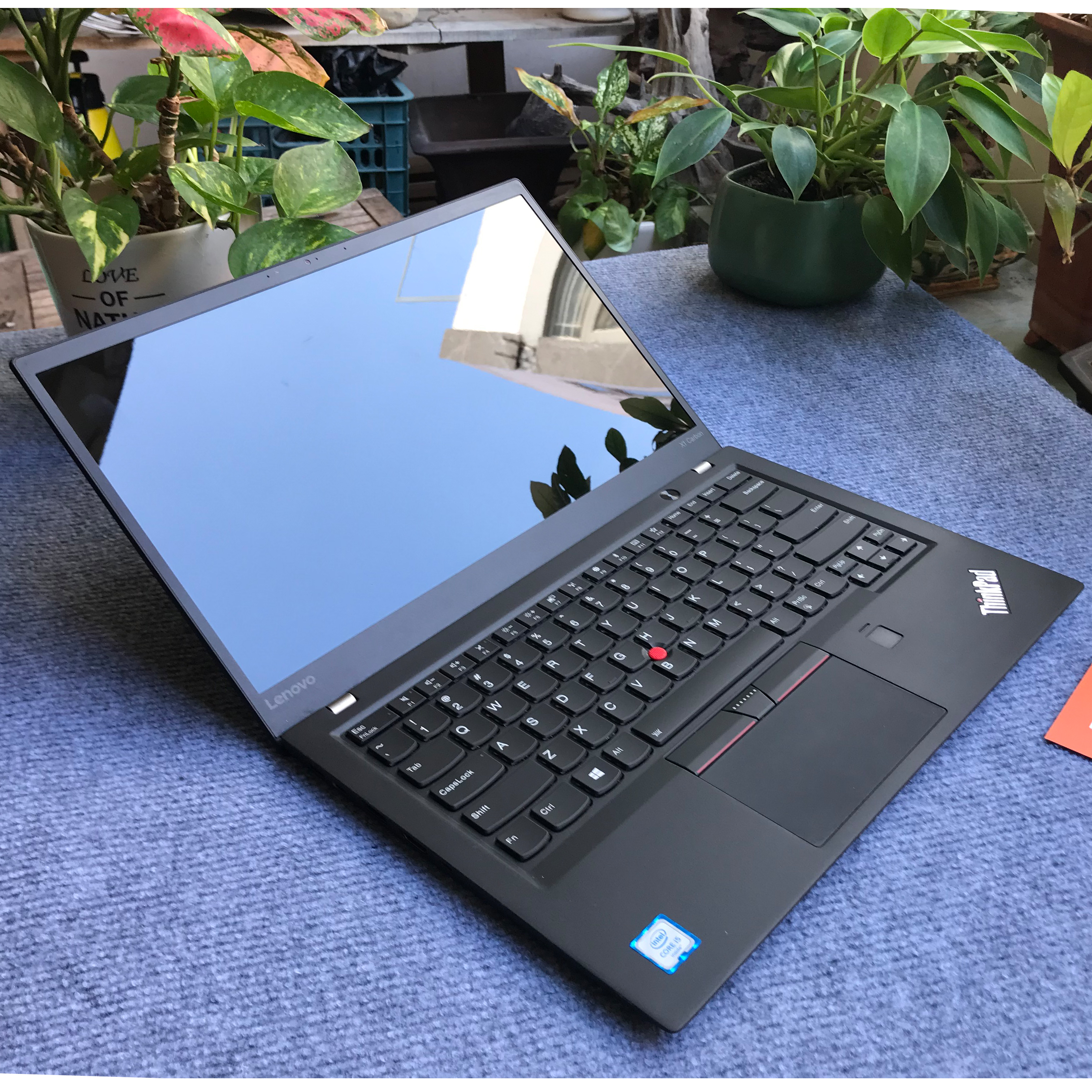Lenovo Thinkpad X1 Carbon Gen 5 Core i5 , Laptop cũ, Laptop xách tay