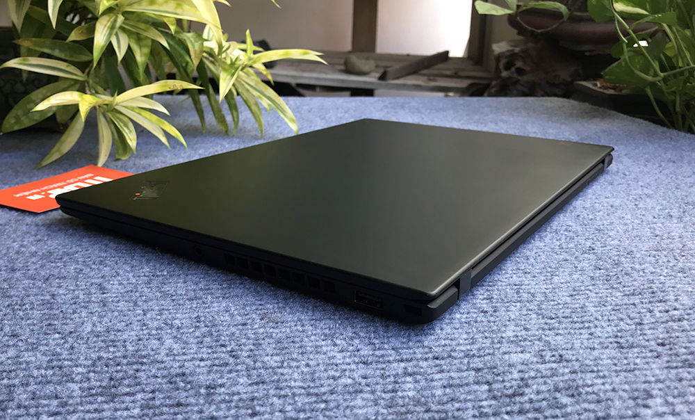  Lenovo Thinkpad X1 Carbon Gen 6