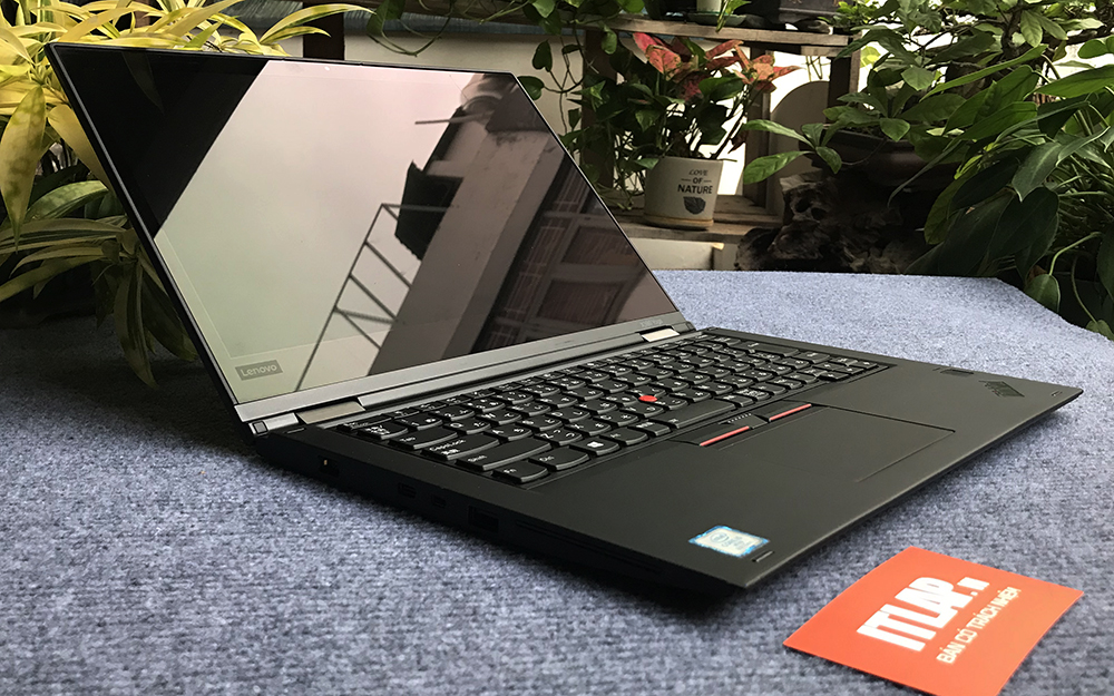 Lenovo ThinkPad Yoga 370